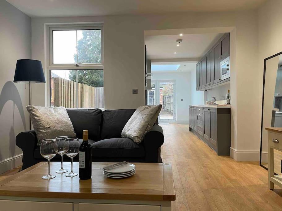 May Cottage In Stratford Upon Avon Bagian luar foto